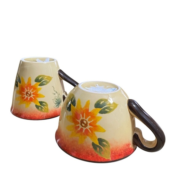 Harvest Rooster Coffee/ Tea Mugs set of 2. Two different sizes. - Picture 7 of 16